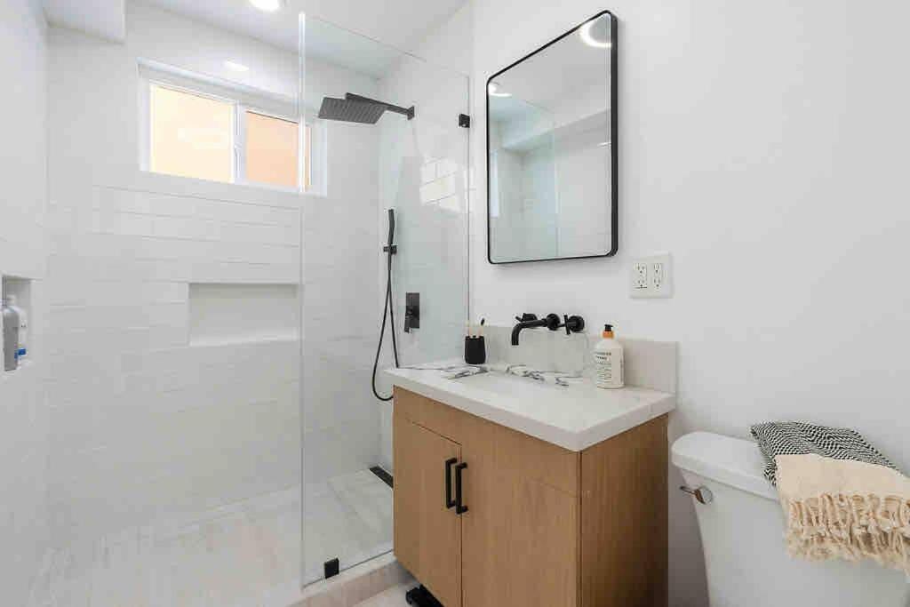 Brand New Ocean-View Beach Home Steps To The Sand! Manhattan Beach Exterior photo